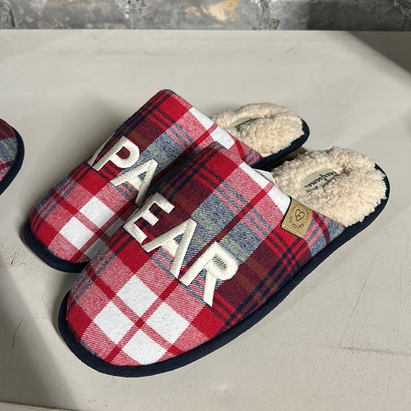 NWT Dearfoams Limited Edition Family Plaid Slippers Papa Bear - Picture 2 of 3